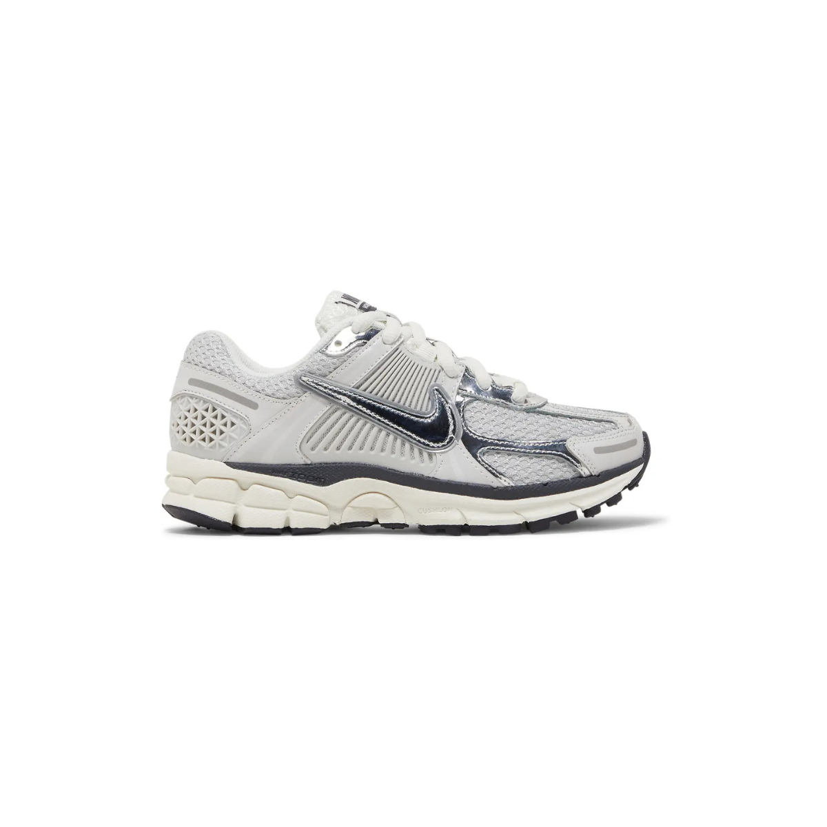 NIKE WMNS AIR ZOOM VOMERO 5 'PHOTON DUST METALLIC SILVER'