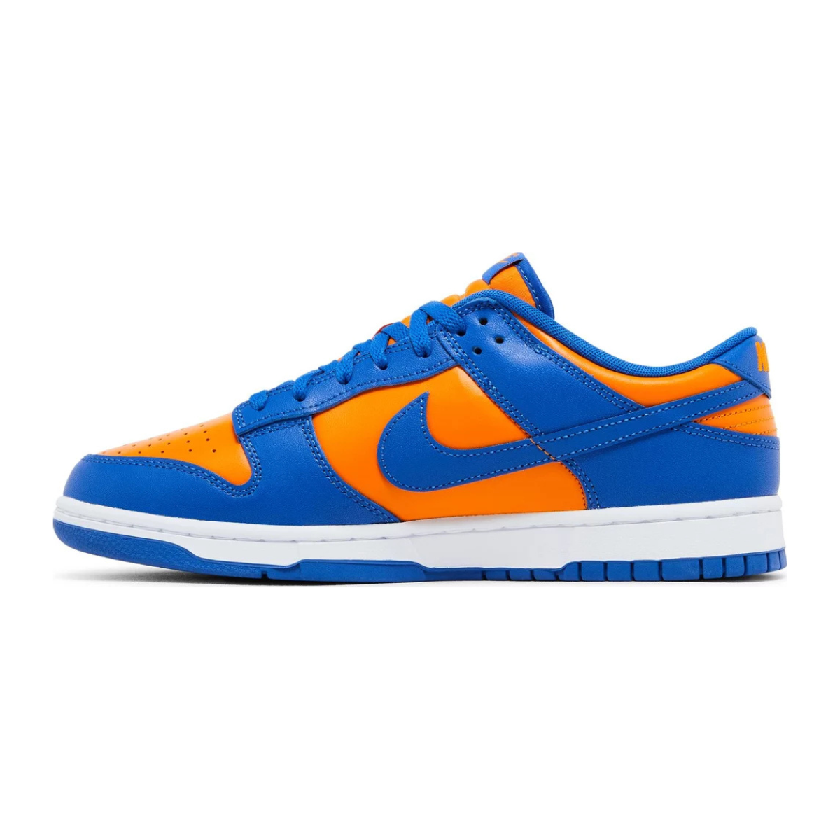 Dunk Low 'Knicks'